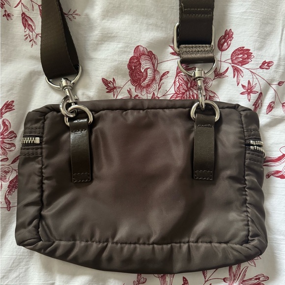 Lacoste belt bag - Picture 3 of 3